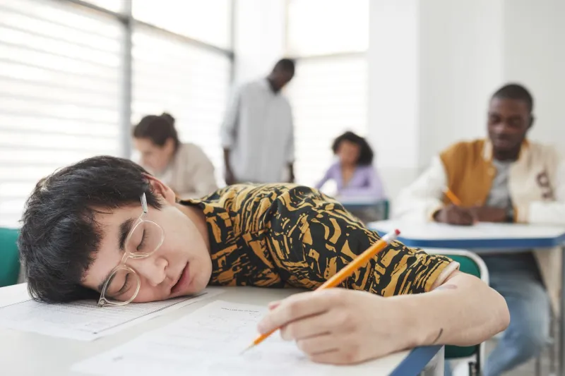 Why Your Brain Freezes on Tests — And the Cognitive Science Fix That Bridges the Knowing-Doing Gap