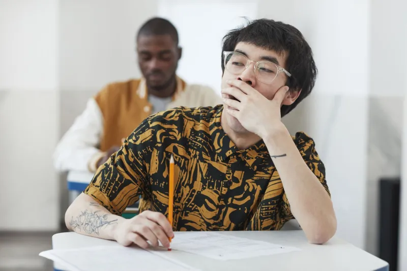 Your Brain Knows the Answer — So Why Does It Freeze the Second the Test Starts?